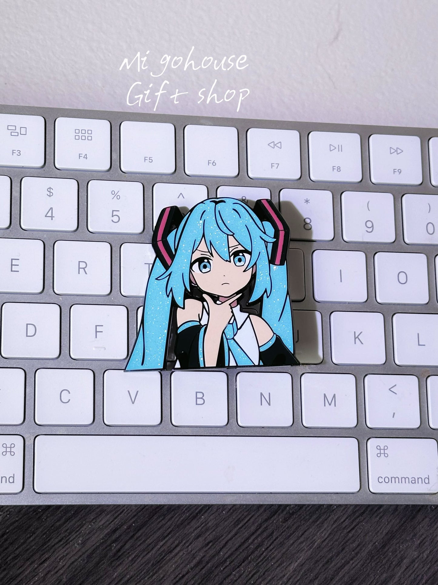 Hatsune Miku Enamel Pin