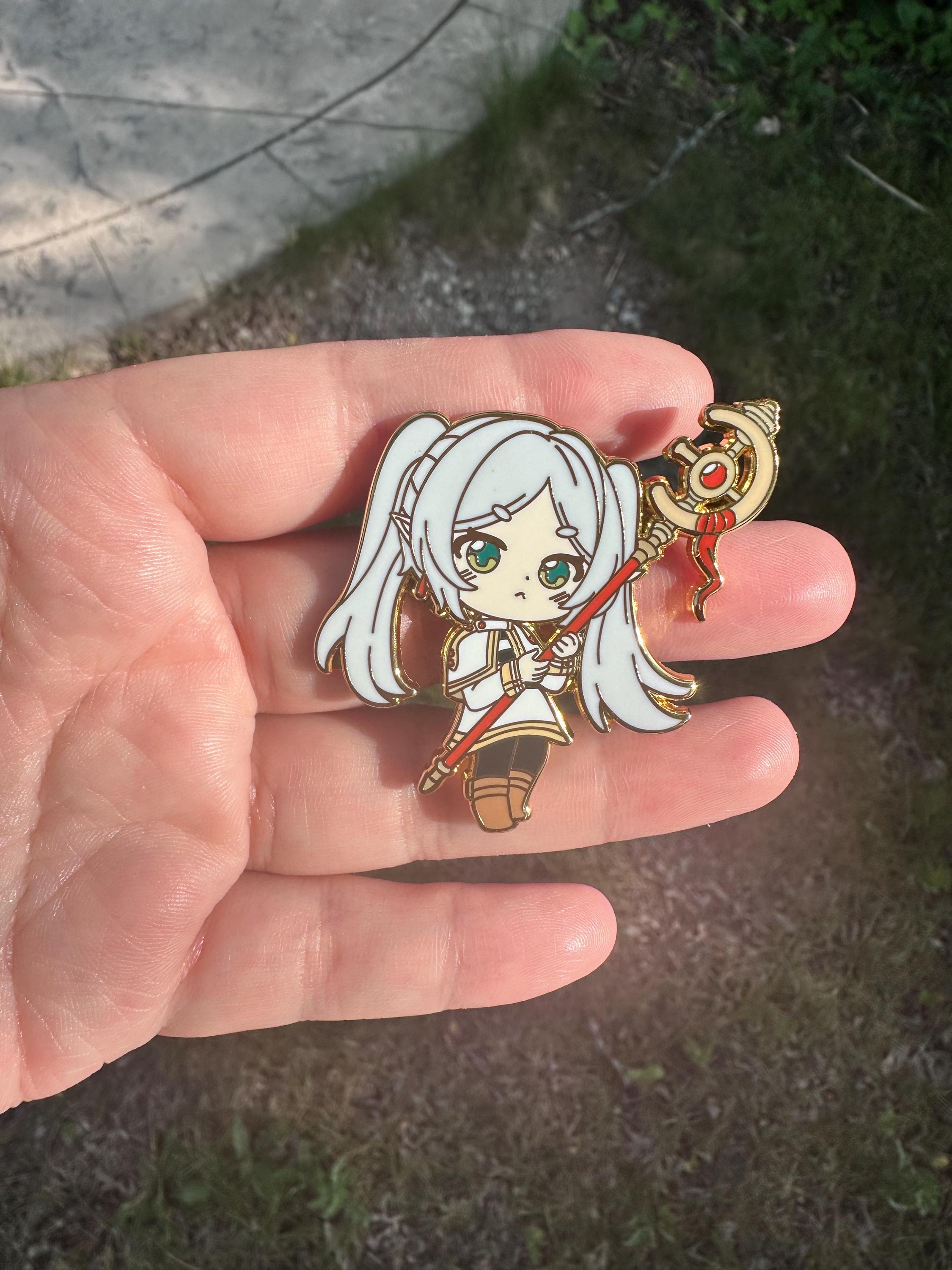 Frieren Enamel Pin: Mage from Beyond Journey's End